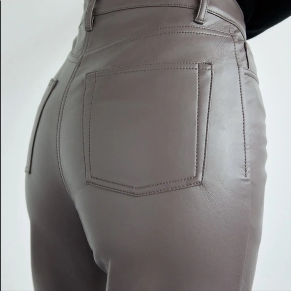Aritzia Melina Pants - Picture 3 of 8